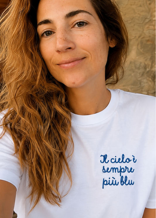T-Shirt "Il cielo è sempre più blu"