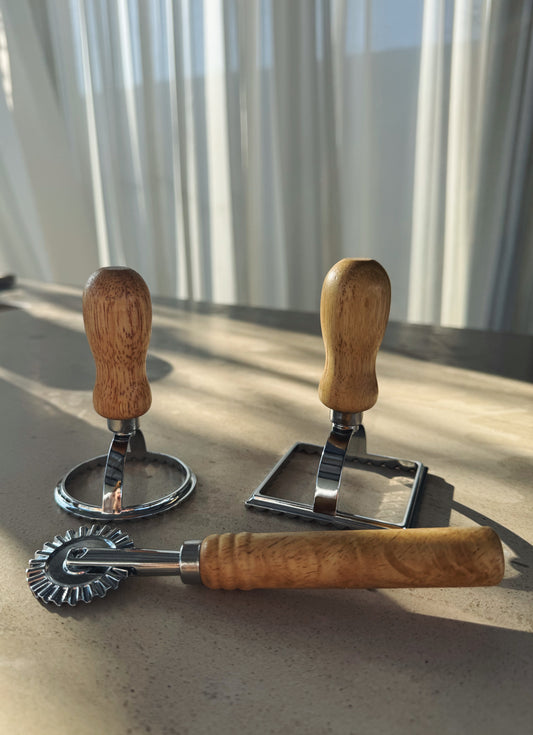 3-teiliges Ravioli-Ausstechformen-Set aus Metall & Holz