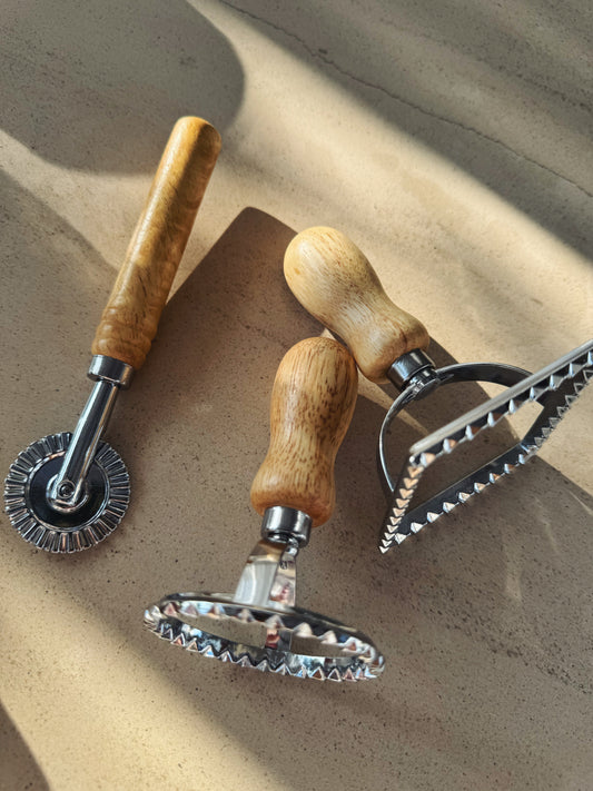 3-teiliges Ravioli-Ausstechformen-Set aus Metall & Holz
